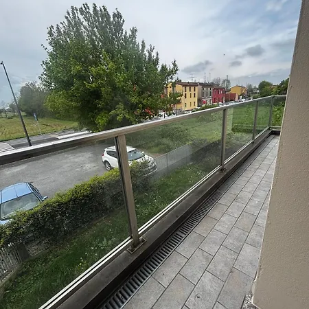 New A Stone's Throw From The Fair Apartment Cremona